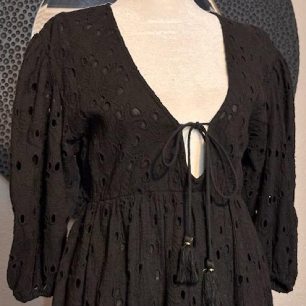 Z&L Europe
Black Eyelet babydoll dress!
NWOT size medium
Quality, Beautiful! - Picture 7 of 8